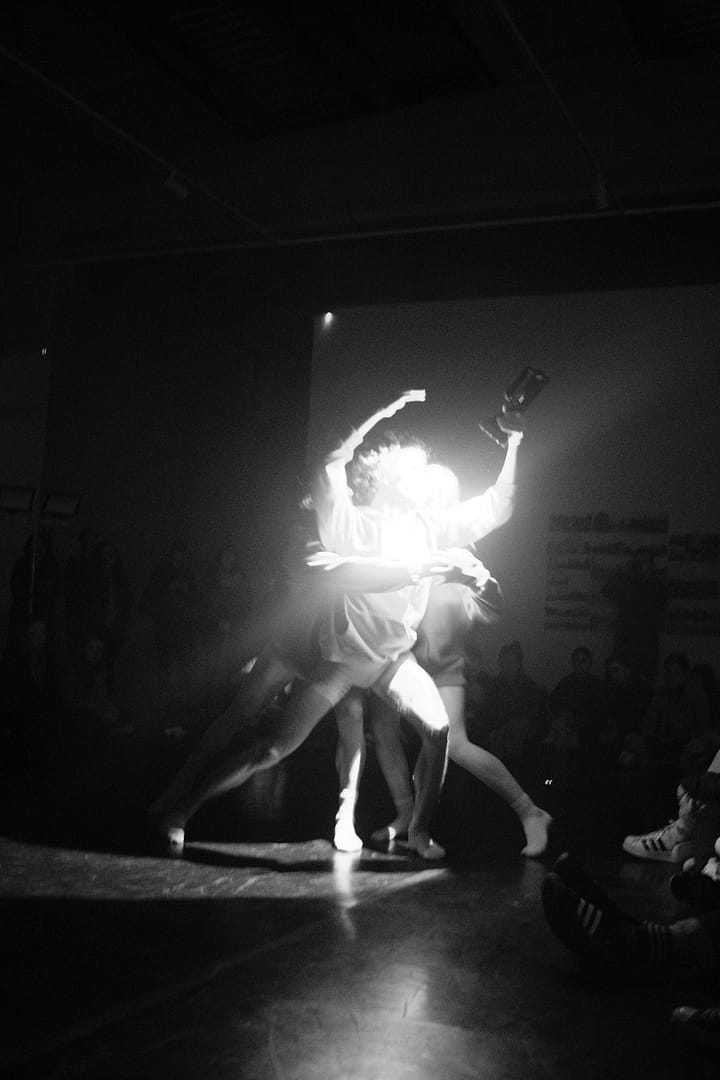 404: noise @Centrul de Interes - photo by Adrian Cucu